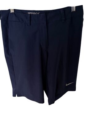 Nike Dri-Fit Navy Performance Women’s Golf Shorts size 6.